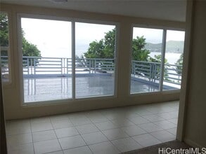 47-008 Lihikai Dr in Kaneohe, HI - Building Photo - Building Photo