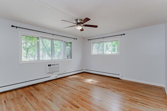 1103 Washington Blvd in Oak Park, IL - Building Photo - Building Photo