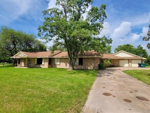 2120 Palm in La Marque, TX - Foto de edificio - Building Photo