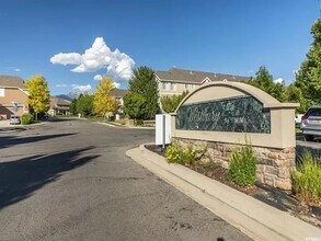 1656 Westbury Way in Lehi, UT - Building Photo - Building Photo