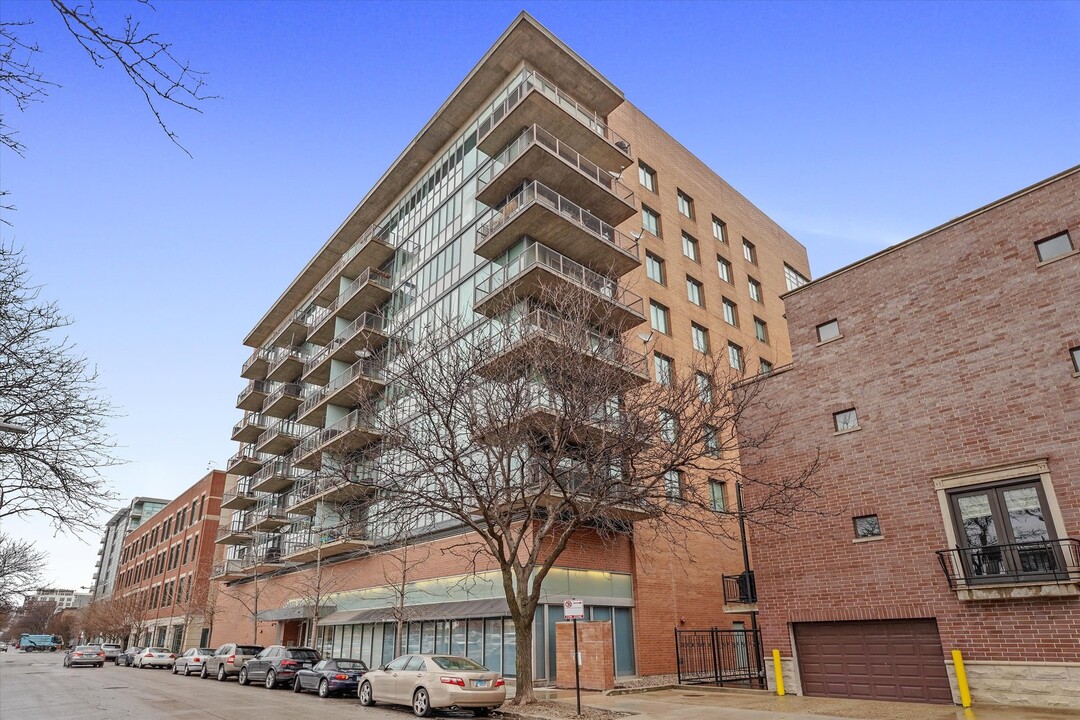 321 S Sangamon St in Chicago, IL - Building Photo