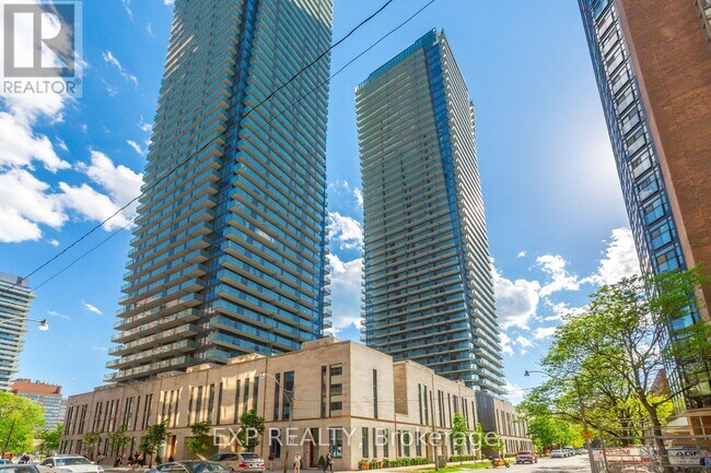 property at 2803-65-665 St Mary St