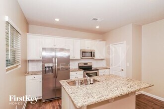 3236 Newell Vlg Dr in Charlotte, NC - Building Photo - Building Photo
