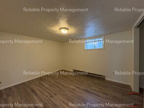 560 I St, Unit 560 in Idaho Falls, ID - Building Photo - Building Photo