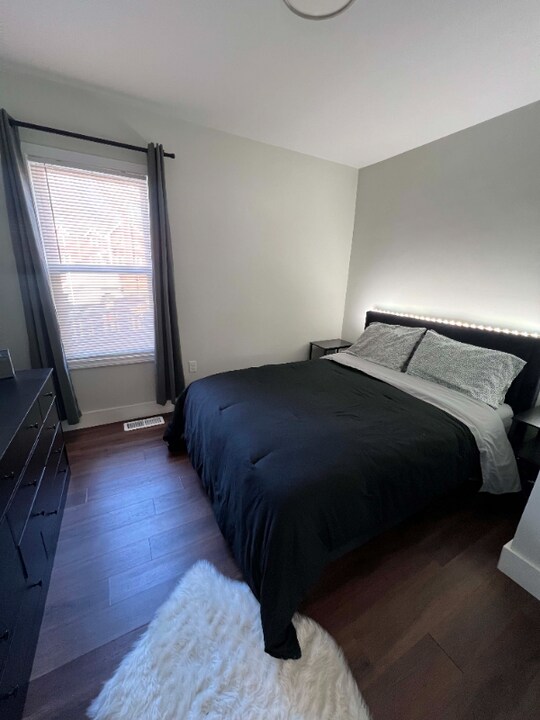 109 Willow Ave-Unit -3 Bed, 2 Bath Unit in East Bridgewater, MA - Building Photo