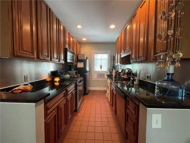 property at 3 Bayview Ave
