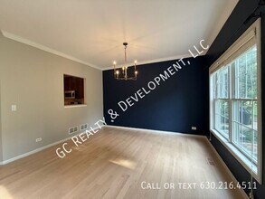 1265 Prairie View Pkwy in Cary, IL - Building Photo - Building Photo