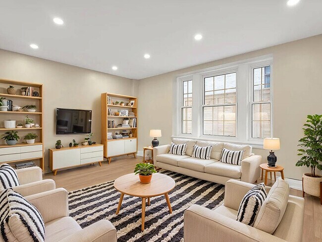 Shaughnessy Residences in Toronto, ON - Building Photo - Building Photo