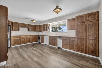 30 El Caballo Trail in Sparks, NV - Building Photo - Building Photo