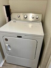 10109 N Alafaya Trail in Orlando, FL - Building Photo - Building Photo