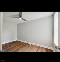 37 E Collom St photo'