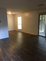 2007 Bradford Ct in Tallahassee, FL - Building Photo