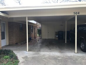 504 Meadowbrook Dr in Longview, TX - Building Photo - Building Photo