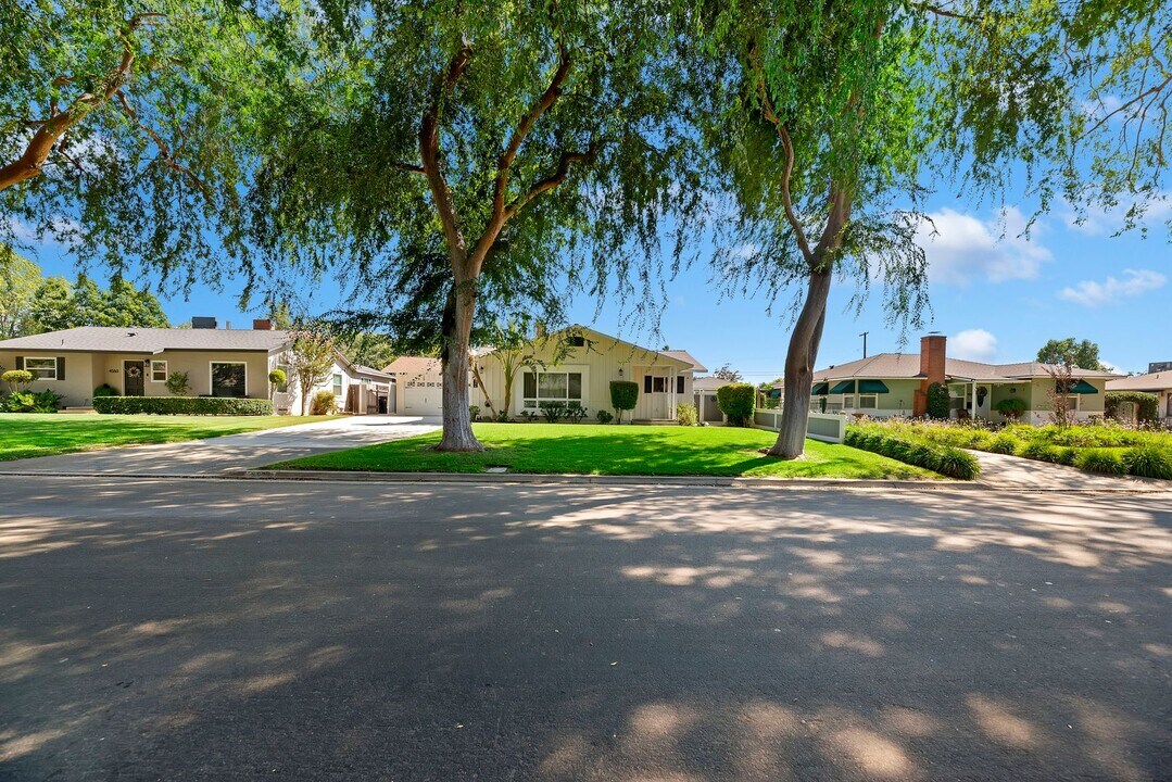 4570 Emerson St in Riverside, CA - Building Photo