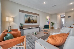 8013 Formosa Vly Pl in Kissimmee, FL - Building Photo