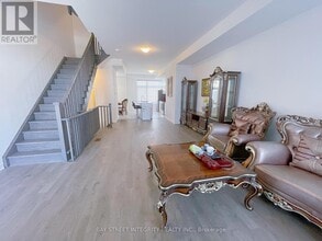 145 Markland St in Markham, ON - Building Photo - Building Photo