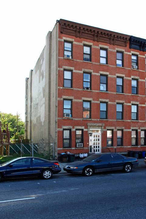 143 4th Ave in Brooklyn, NY - Foto de edificio