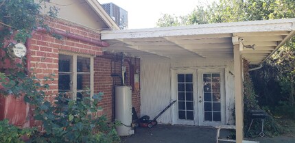 2328 W Orange Dr in Phoenix, AZ - Foto de edificio - Building Photo