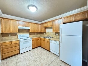 1110 Powder River Dr in Killeen, TX - Building Photo - Building Photo
