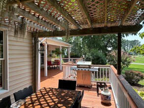 100 Goose Creek Dr in Washington, NC - Building Photo - Building Photo