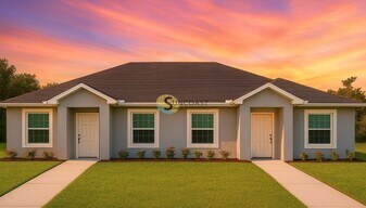 16262 Tanglewood Ave in Port Charlotte, FL - Building Photo