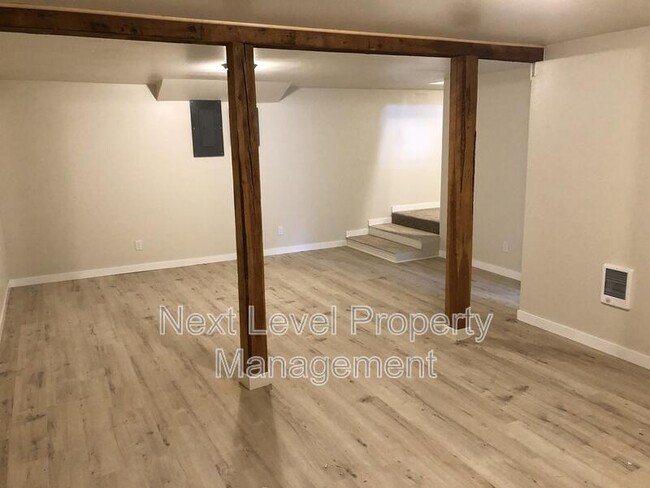 216 Lake Blaine Dr in Kalispell, MT - Building Photo - Building Photo