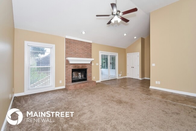 property at 1200 Goshen Ln