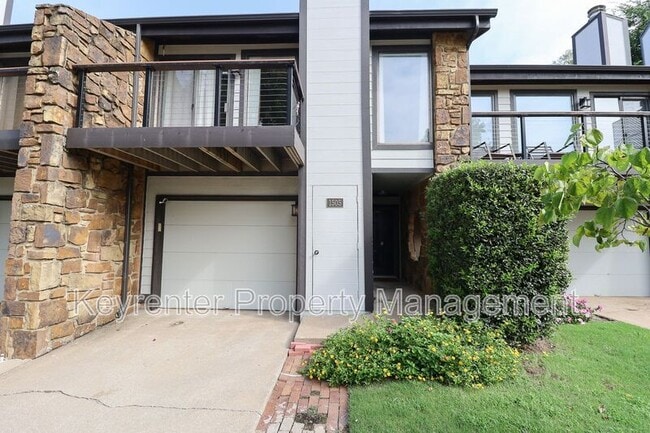 1505 Riverside Dr in Tulsa, OK - Building Photo - Building Photo