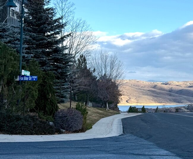 property at 1820 Fox Bay Dr