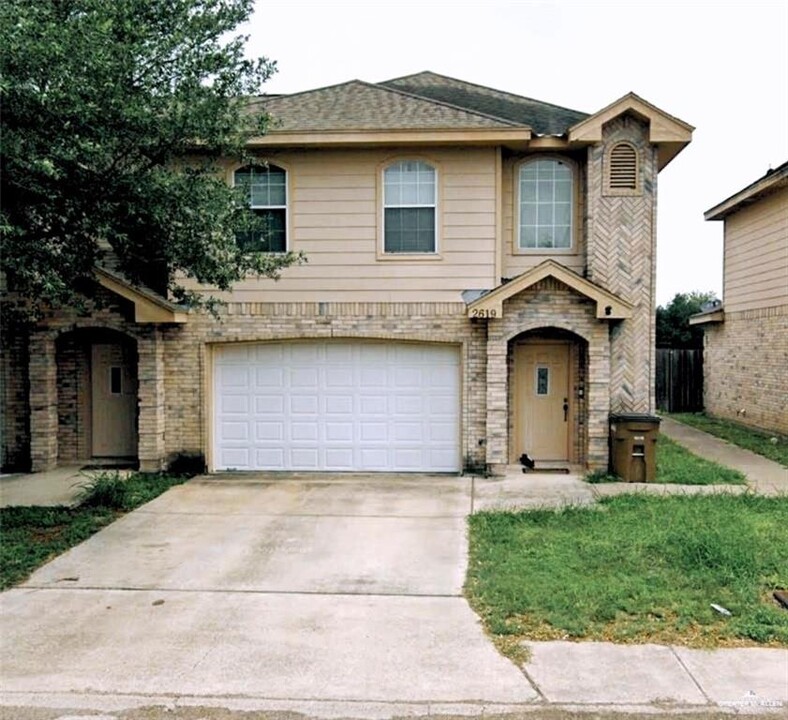 2619 Nassau St in Edinburg, TX - Building Photo