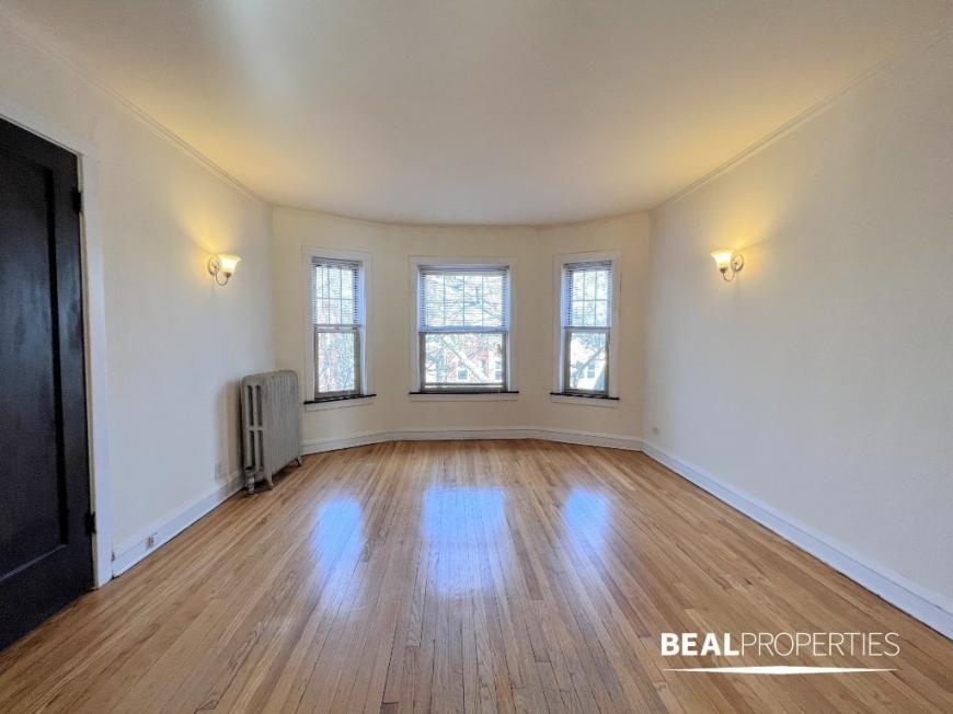 4904 N Hoyne Ave in Chicago, IL - Building Photo