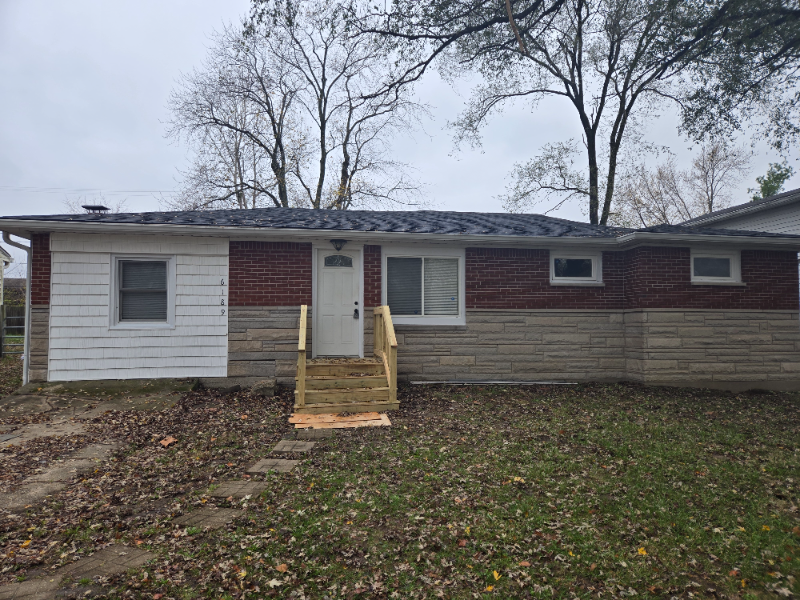 6189 Vigo Dr in Clayton, IN - Building Photo