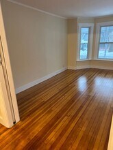 79 Meadow St in Seymour, CT - Foto de edificio - Building Photo