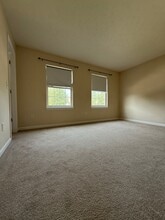 4816 N Ashcroft Ln in Bloomington, IN - Foto de edificio - Building Photo