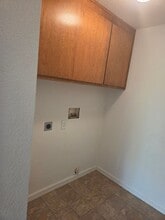 2355 Ferry St in Anderson, CA - Building Photo - Building Photo