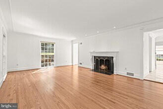 4810 Rockwood Pkwy NW in Washington, DC - Building Photo - Building Photo