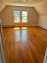 44 Elm St in Plattsburgh, NY - Foto de edificio - Building Photo