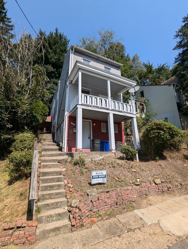 property at 940 Rothpletz St