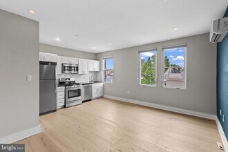 3101 Sherman Ave NW in Washington, DC - Building Photo - Building Photo