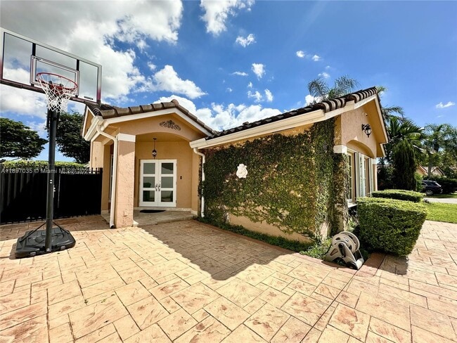 6097 SW 128th Ct in Miami, FL - Building Photo - Building Photo