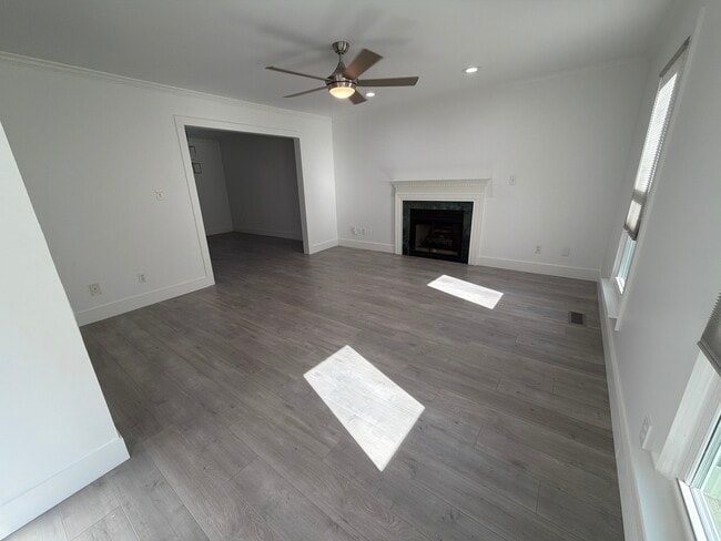 115 Waterfall Ct in Cary, NC - Building Photo - Building Photo