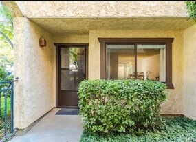 1342 W Avenue J4, Unit 1342 in Lancaster, CA - Building Photo