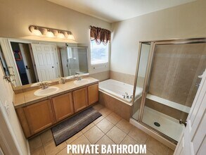 2060 Dewhirst Dr, Unit 1 in Colorado Springs, CO - Building Photo - Building Photo