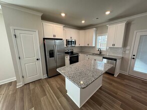 49 Goldenrod Lp in Clayton, NC - Building Photo - Building Photo