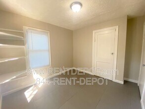 1705 McConnell Ave. in Evansville, IN - Building Photo - Building Photo