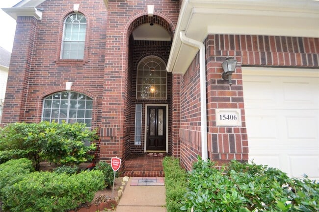 15406 Amesbury Ln in Sugar Land, TX - Building Photo - Building Photo
