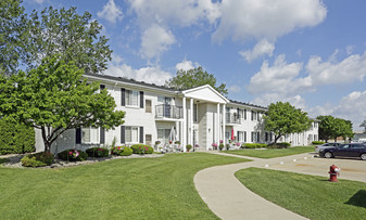 Lakeside Apartments