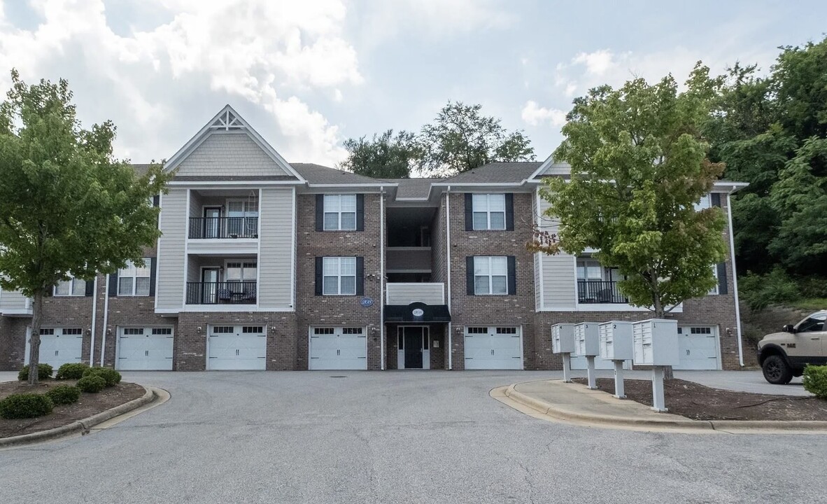 208 Fountainhead Ln, Unit 106 in Fayetteville, NC - Building Photo