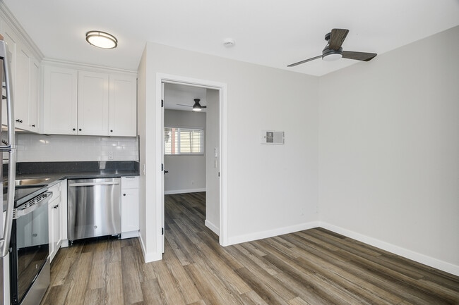 4142 44th St, Unit 14 in San Diego, CA - Building Photo - Building Photo