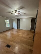 178 Oak Leaf Ln in Broken Bow, OK - Building Photo - Building Photo